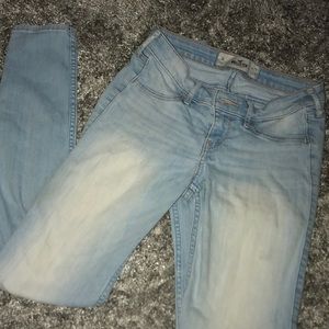 Light washed hollister jeans